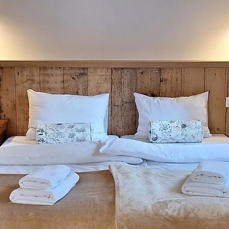 农家乐 Jesionowka *